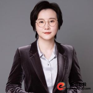 荆华律师