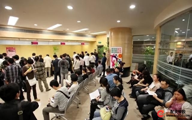 股市韭菜现象分析_全民炒股风险_怎么炒股开户