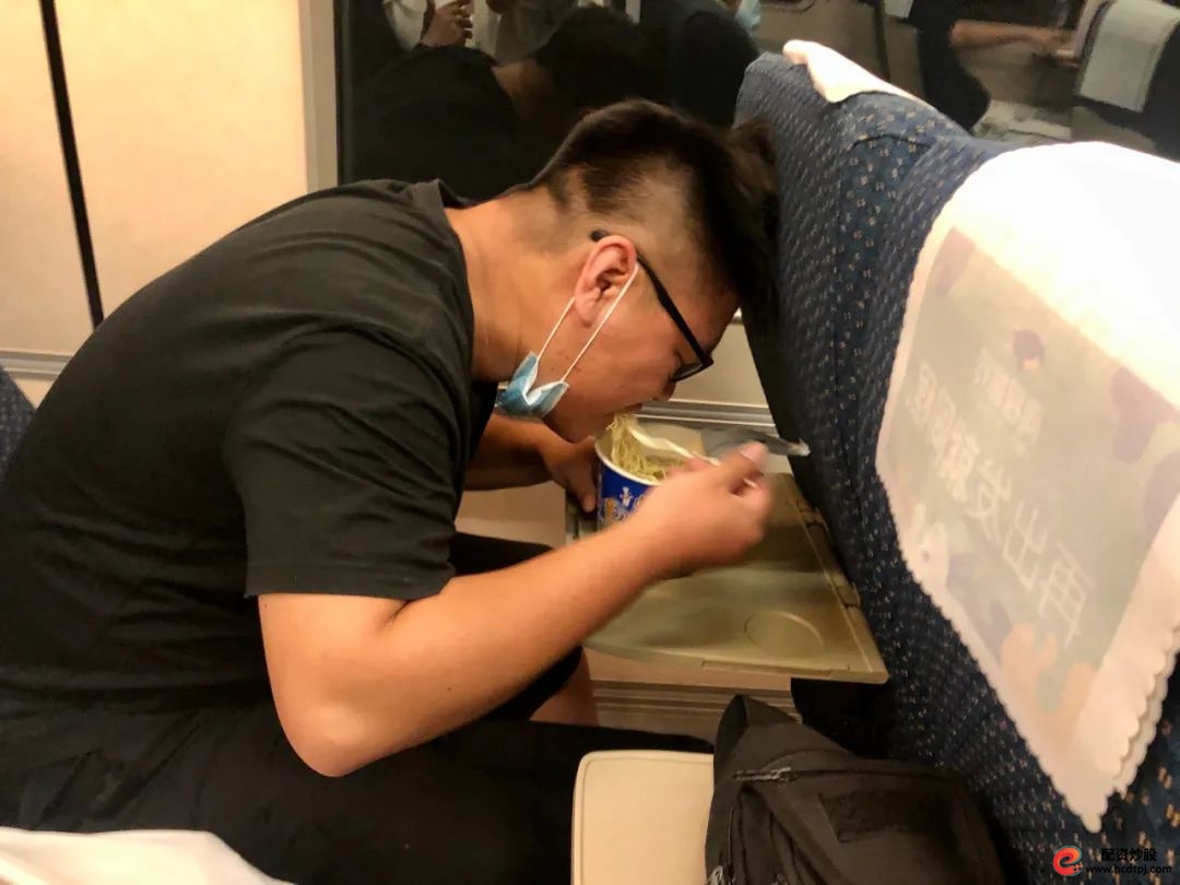 炒股大师诈骗_平台配资_虚假炒股平台推荐